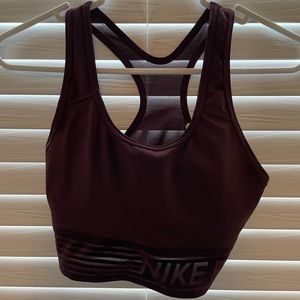 Nike Pro Mesh Sports Bra